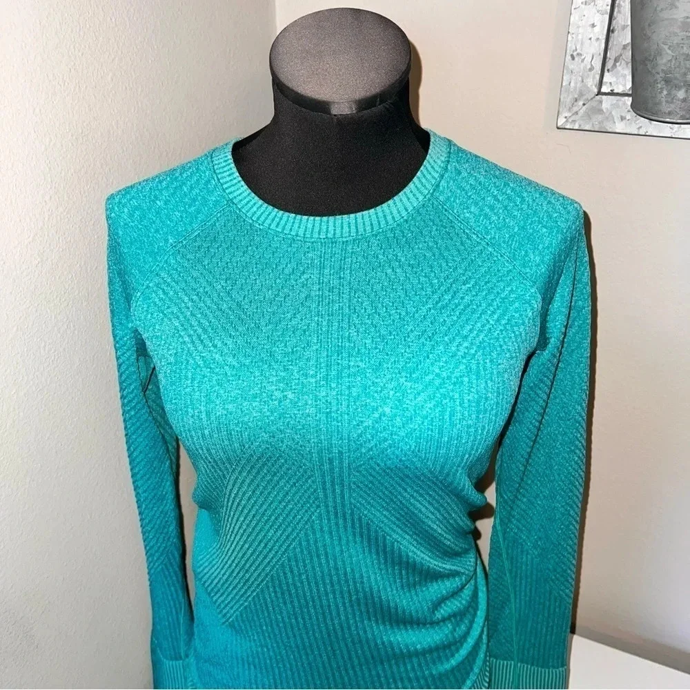 Lululemon Rest Less Pullover Size 6/8